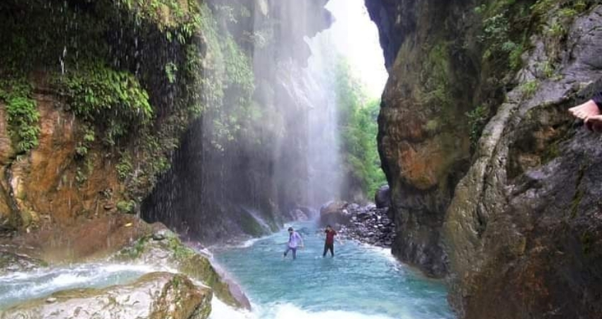Day Excursion Itinerary: Umbrella Waterfall from Islamabad